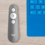 LOGITECH R500 Présentation Remote (GRIS) Main (2)